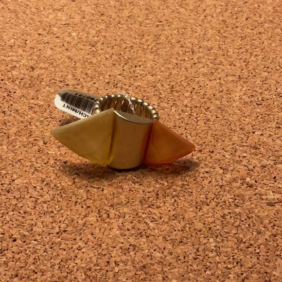 Gold and Orange Jewelry Set - Picture 4 of 7